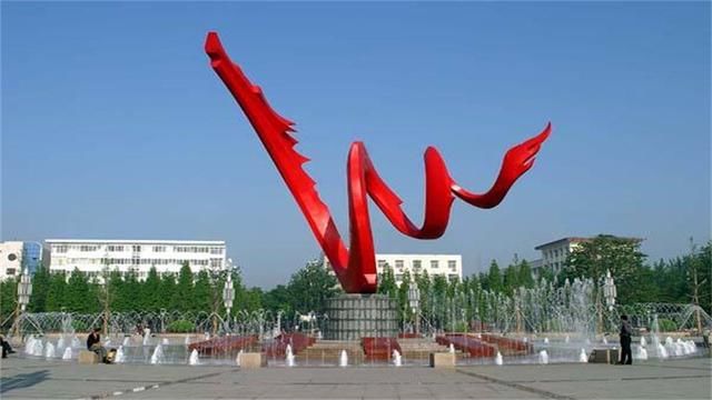 河南最落寞的火车站:一天只有一趟列车，当地人:有和没有一样!