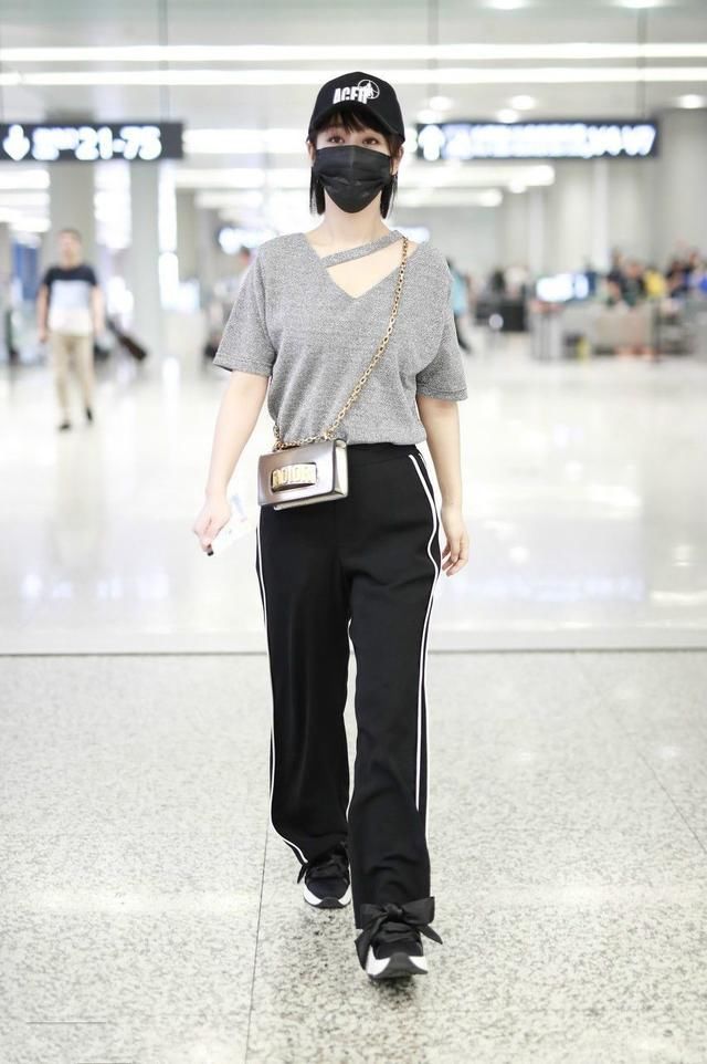 香蜜中的杨紫，古装造型多变，秒杀现代造型！