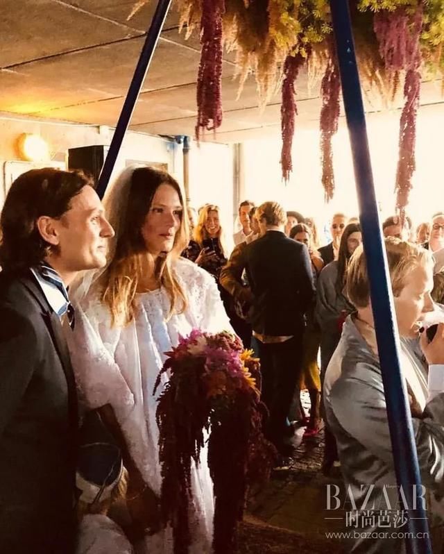 她们的幸福太“刺眼”，说这样的婚礼我一点都不羡慕，你信？