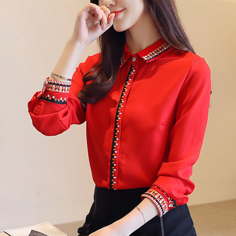 身材丰满的女人真敢穿，初秋“贼撩人”紧身打底衫，做性感小女人