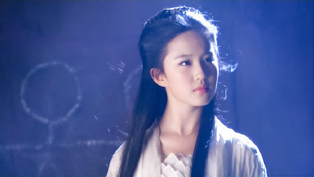 31岁的刘亦菲厉害了!瘦了20斤不止,网友:“神仙姐姐”又回来了