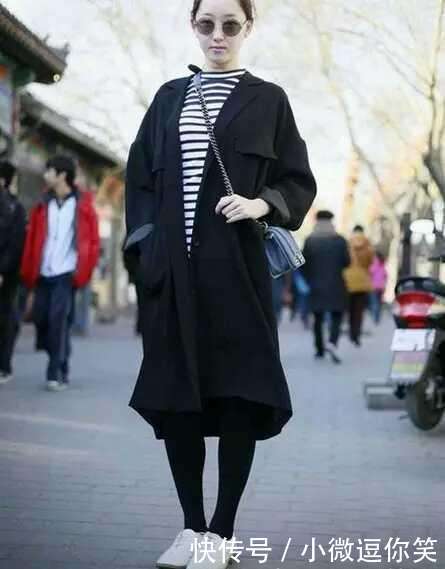 打底裤不要这样穿! 是个男人看了都嫌弃。