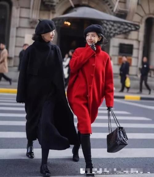  「中年」中年女性大衣如何搭配长裙＋打底裤，时尚又保暖，看三木妈妈的搭配效果