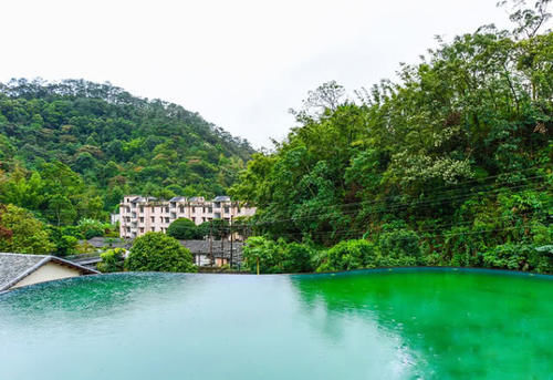  【发展】广西受人瞩目的一座城市，有着“岭南美玉”的美称，发