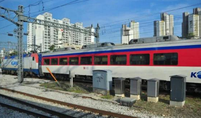 韩国“高铁”长啥样2小时票价165，座位与中国大不同！