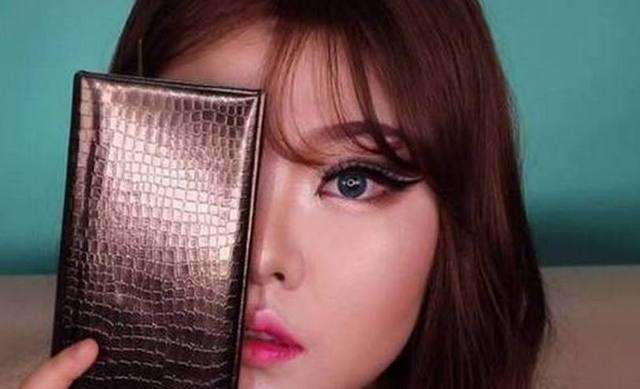 一女子网络直播化妆, 为作对比只化半边脸, 结果让人不淡定了