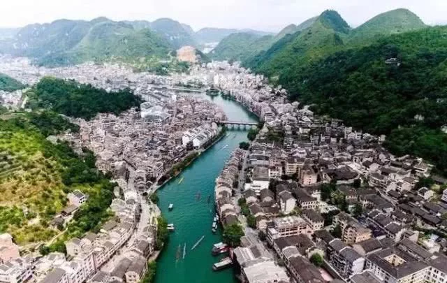 你踏足过云南的秀美风光,等一个人,陪我去贵州【2020热门旅游景点】