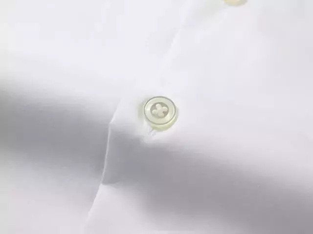 良心国货白衬衫，平民的价格，大牌的做工