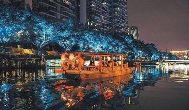  #全国#全国不夜城榜单 成都居中西部首位