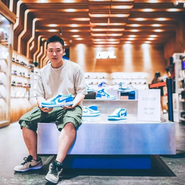  「球鞋」一万块买Dunk是不是智商税？好穿不贵的Dunk都推荐给你