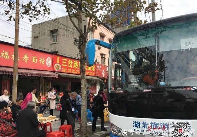 外地游客组团来吃这碗面,面馆每天多卖200余碗!