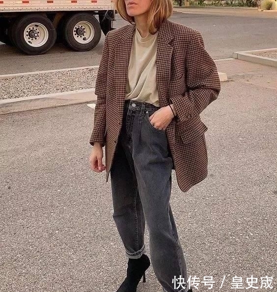『西装外套』穿它真显白,还比驼色更有质感!