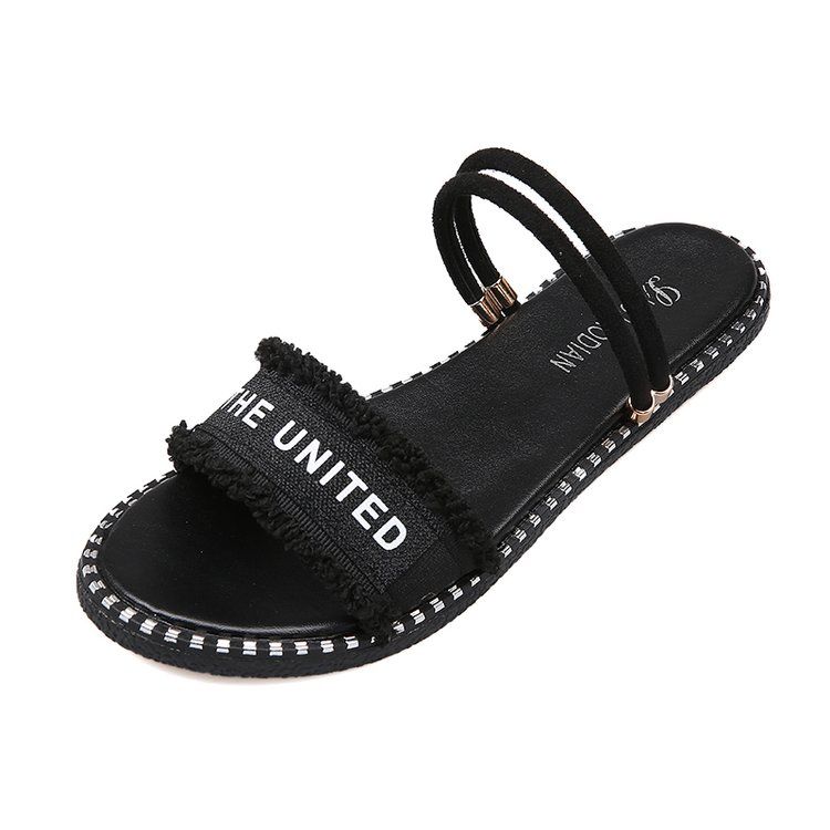 靓丽新款女凉鞋，修饰双足，三伏天穿清凉到爆