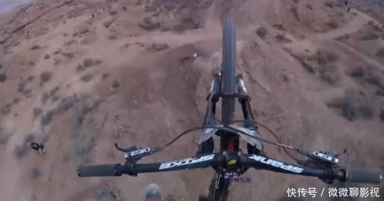 外国牛人挑战自行车下山,毫不夸张的说,我连走都走不下去!