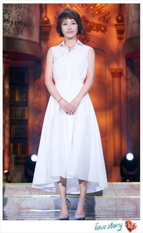 看了马伊琍穿白裙，再看看孙俪，终于知道年龄和气质哪个更重要了