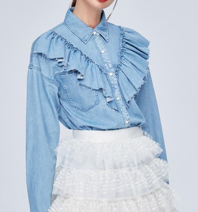  「衬衫」今年春夏好穿的时髦组合 衬衫大裤子百搭不挑人