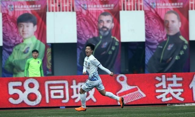 中甲首轮积分榜:前亚冠冠军射手绝杀助卓尔取