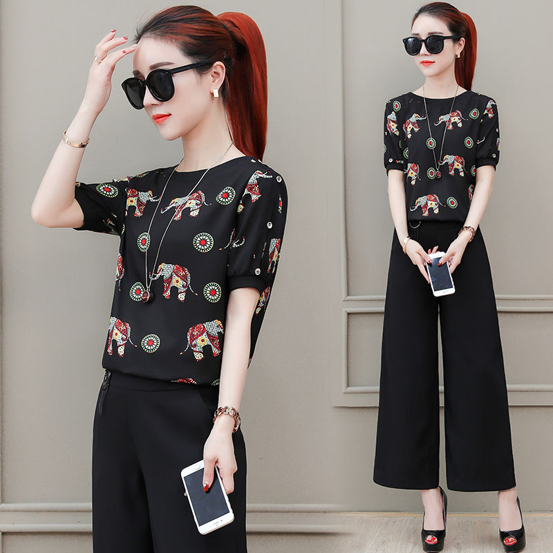 70后别老穿裙子，太土!试试这种阔腿裤套装，时髦洋气美到飞