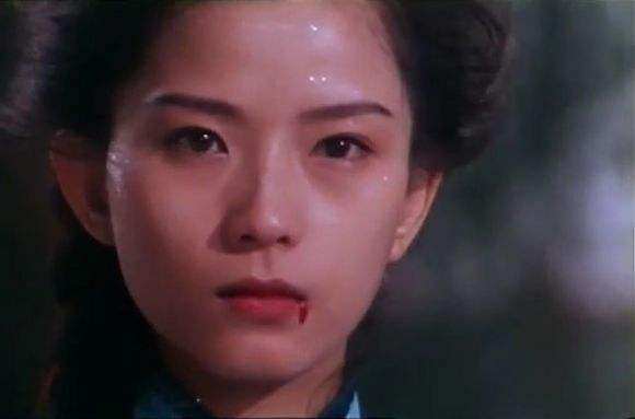 为驻颜女神,25岁靠这剧照火了,如今49岁颜值不