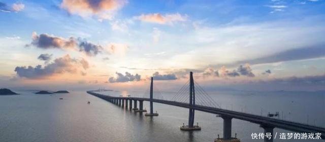 他的身家是李嘉诚的20倍，35年前提议修港珠澳大桥，遭李嘉诚反对