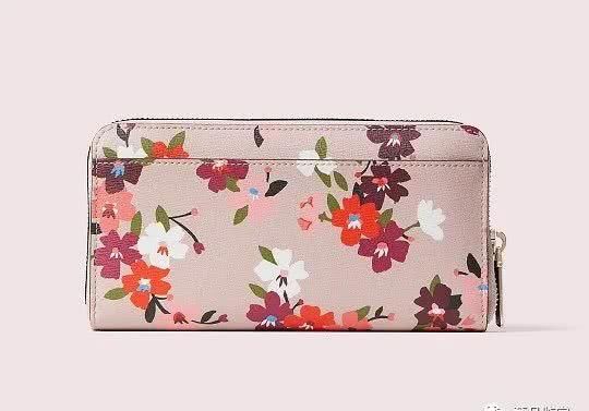  #系列#Kate Spade 上市樱花系列手袋和小皮具：缤纷樱花印花