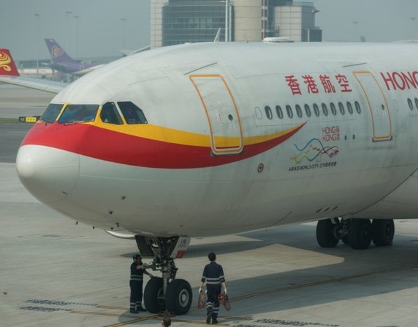  「牌照局」香港航空财政状况恶化 港府警告：或吊销牌照