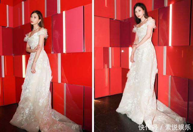 林志玲晒照，穿这裙子显身材，真想知道她有多少条漂亮的裙子！