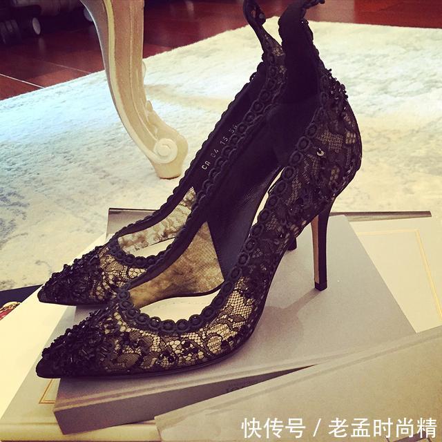  不失：蕾丝高跟鞋让你性感妩媚，却不失高雅姿态！