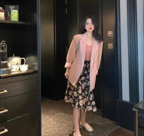 精致:怎么穿出时尚范?十套时髦精致的潮人穿搭,照着穿就对了