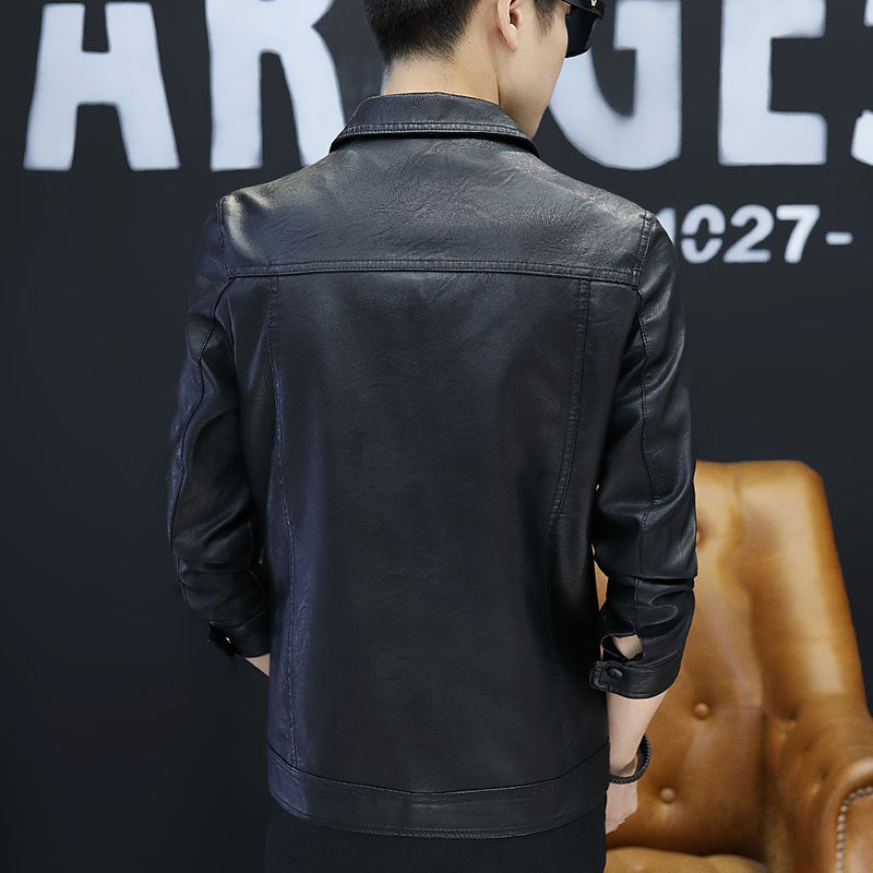 2018帅气男装来袭，减龄又时尚，谁穿谁体面