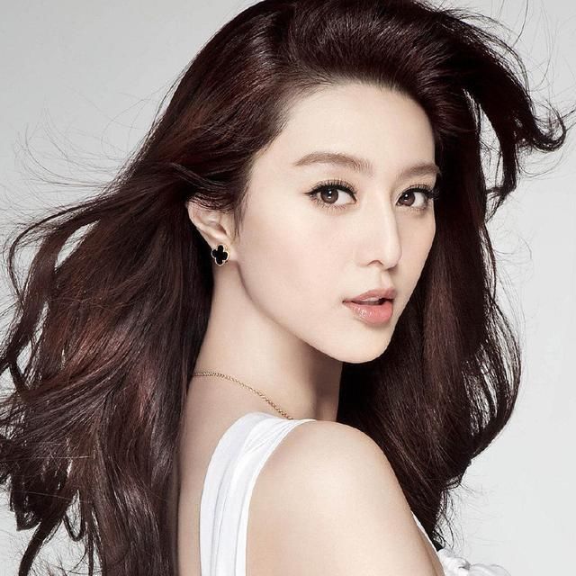 一语双关！刘国梁辟谣亲密照事件，仅仅只是剧照这么简单？