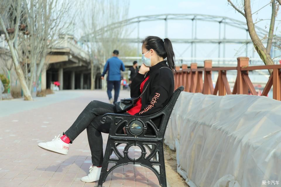  『黄河』【春分】黄河边的美女拍拍拍