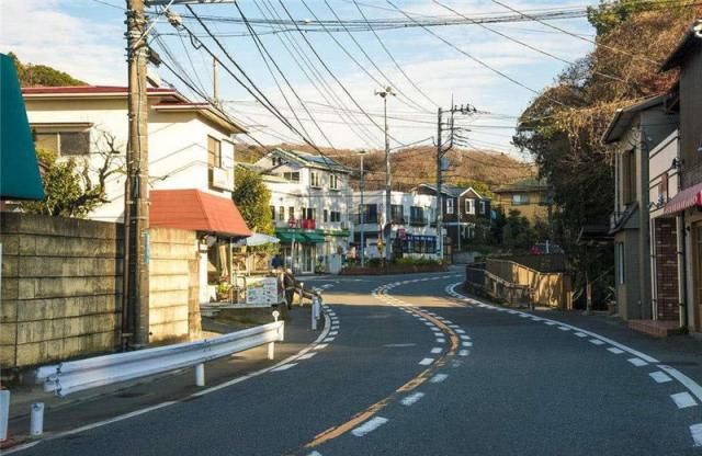 印度就是“脏乱差”?这个印度小村的整洁干净,连日本都甘拜下风