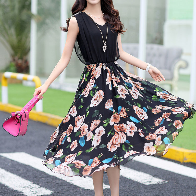 新出一种裙:真丝裙，贵气排场显端庄，虽然小贵，一穿美爆也值了