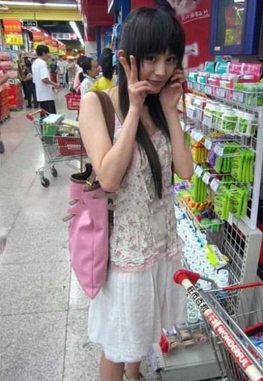 护妻狂魔刘恺威反击于正的爆料, 晒出家庭生活照打脸绯闻传播者