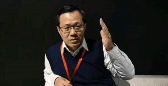 卓伟再爆猛料!N姓男明星出轨S姓女明星证据曝光，形象瞬间崩塌