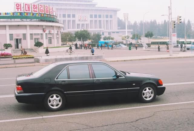  「购买私家车」走进朝鲜：在朝鲜买一辆二手奔驰车多少钱？