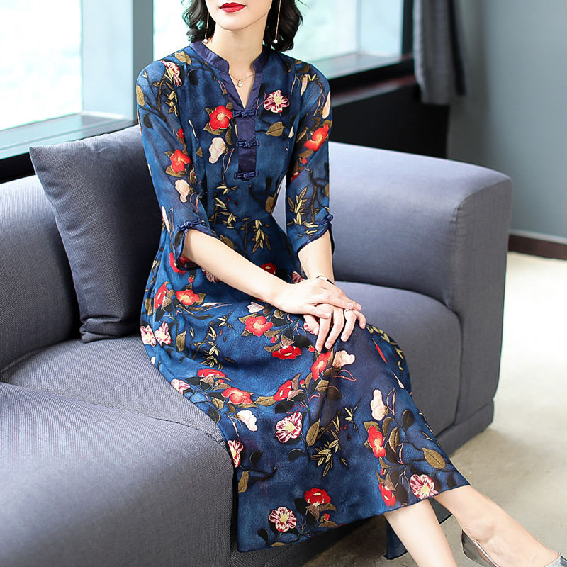 难怪姐姐都不买夏装，3小时前刚上架的秋裙实在太美，真想全买了