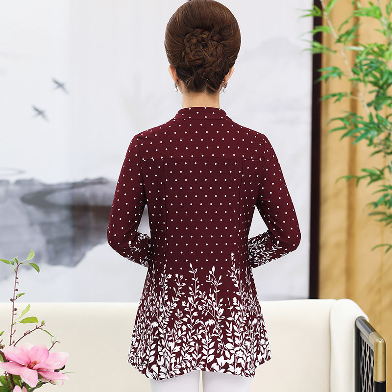 不喜欢穿裙子的妈妈有福了，看到这些打底衫，你肯定会带回去