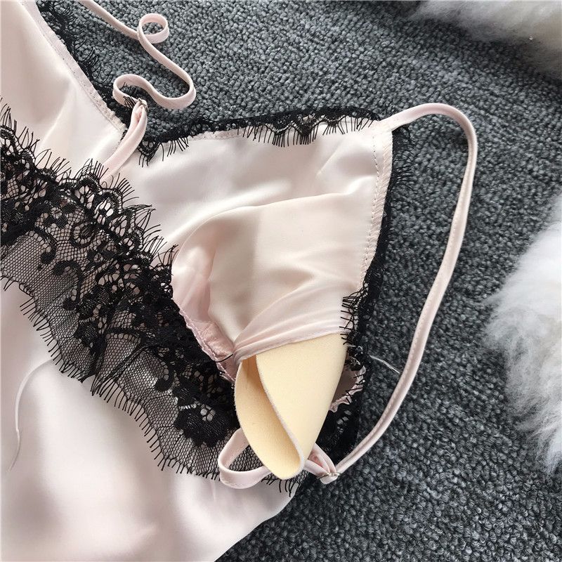 价格美丽而不贵的睡裙，姐姐在家穿着有点抢眼