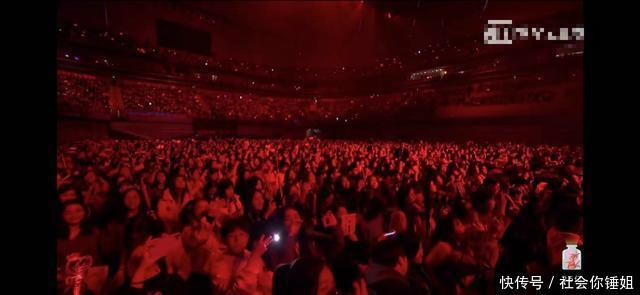 易烊千玺演唱会有多少座位