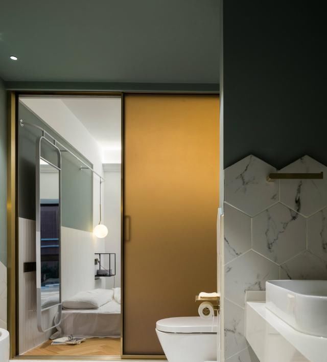  【设计】72㎡新房的高级场面：一进门就被吊顶吸引，隐形踢脚线太赞了！