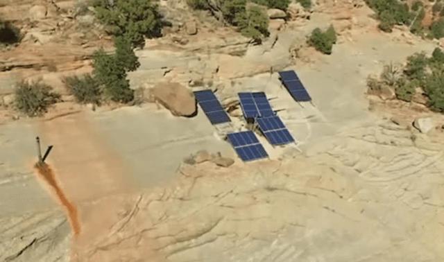 美国夫妻花20年时间,在悬崖凿出奢华豪宅,这才是真正世外桃源