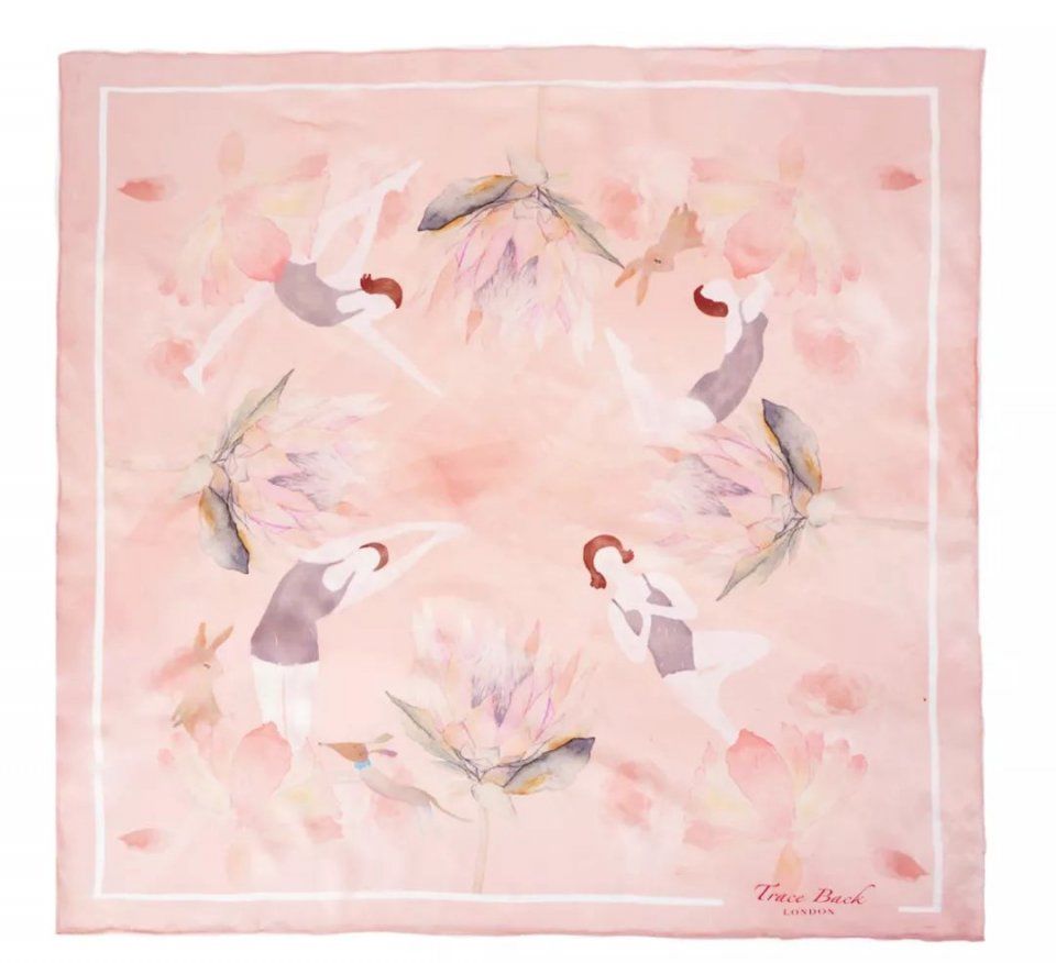 赫本:即便只有很少的衣服，但只要有它，也可以拥有很多美丽