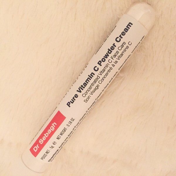 爱长痘，疤痕体质，T区大油田和下巴干到脱皮的我的护肤routine!