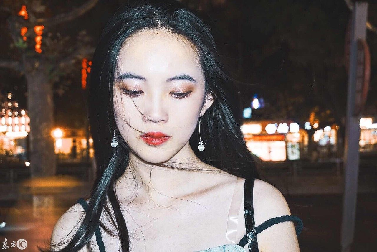 艳遇--我拍个美女养养眼