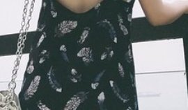 去海边穿比基尼太俗气了，现如今都穿沙滩裙，惹火所有男人