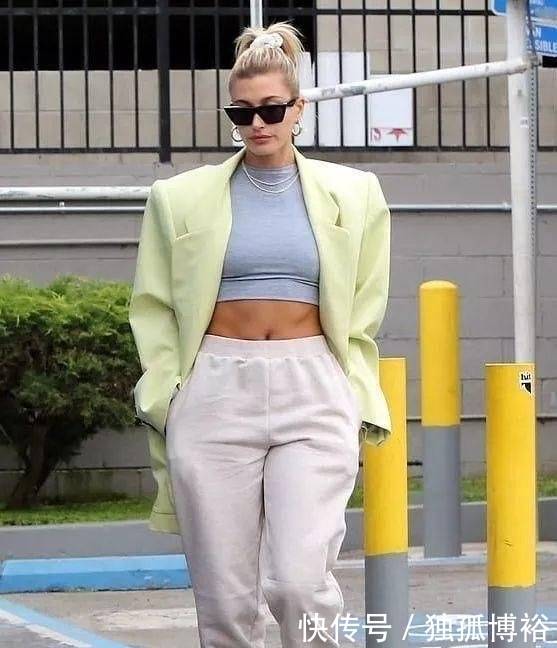  格纹：开工第一天，穿上我的“家居裤”就直接去公司？