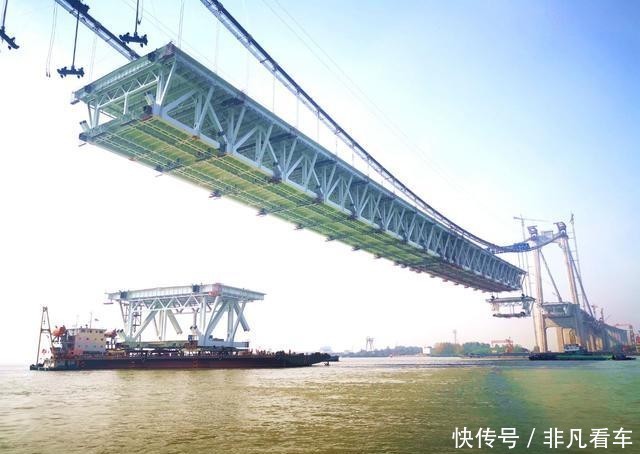  #打造#可绕地球4圈！1.73亿米钢丝横跨长江，打造又一“奇迹”