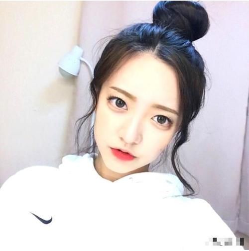 【女生】女生换发型前看这里男生心目中最爱的TOP10女生发型排行榜